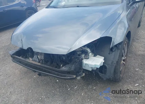 2016 Volkswagen Golf Sportwagen Tsi Limited Edition z USA, uszkodzony, nr VIN 3VWC17AU8GM520620